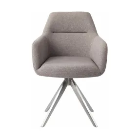 Chaise grise earl grey avec pieds rotatifs en métal argentéKinko